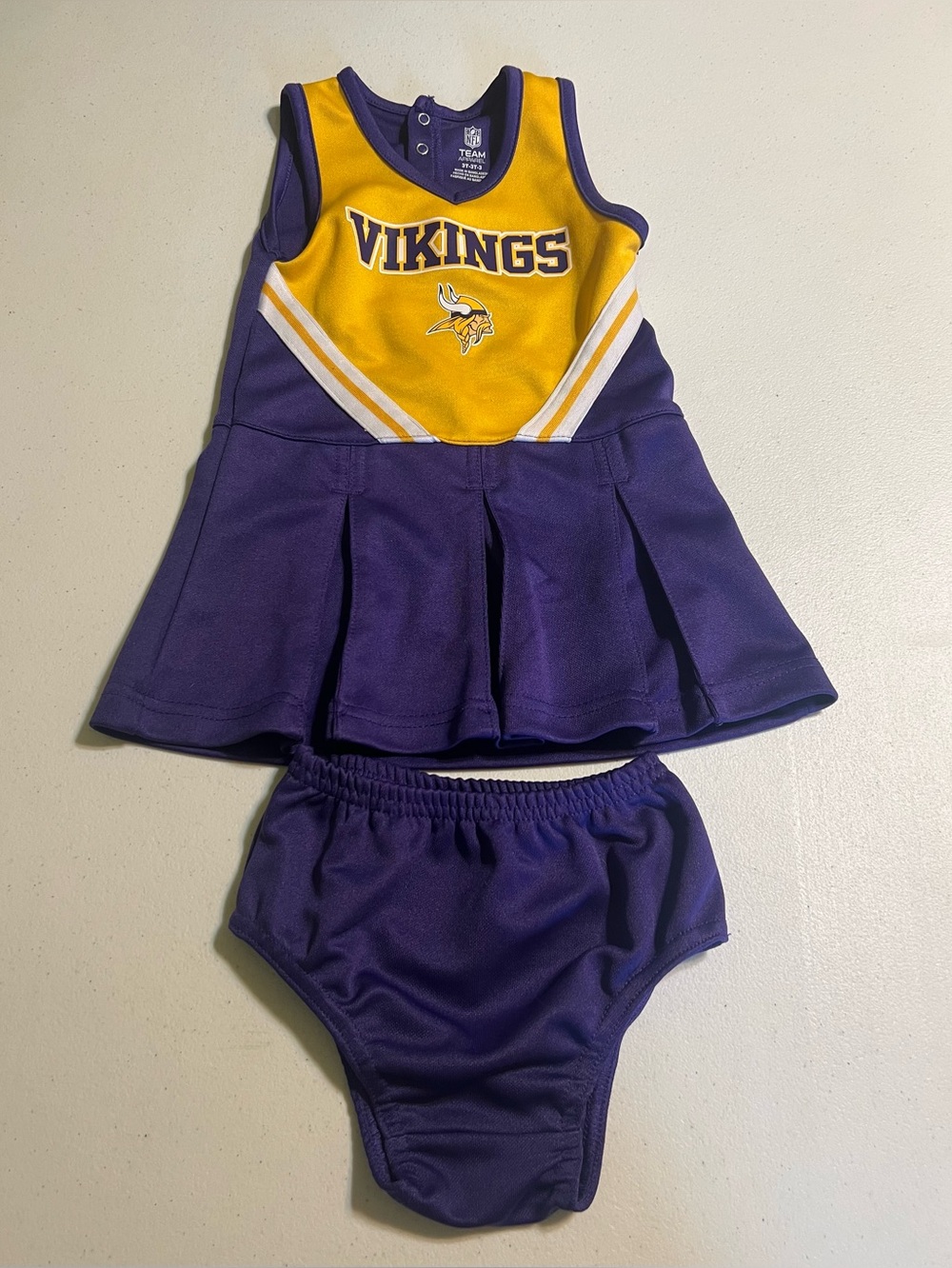 Minnesota Vikings Toddler Cheer Dress Set in Purple & Gold 3T NFL Team Apparel